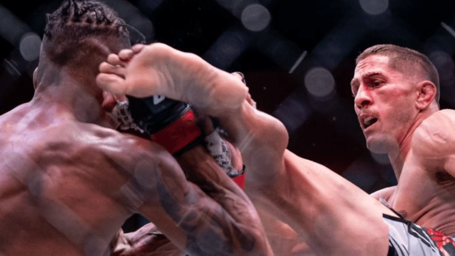 Niko Price acerta chute em Alex Cowboy, no UFC Vegas 38 - Reprodução/Instagram