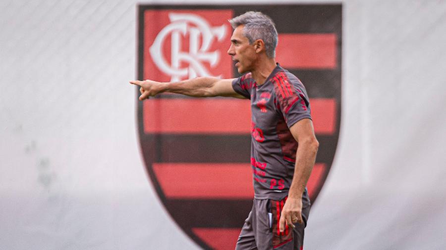 Paulo Sousa comanda treino do Flamengo no Ninho do Urubu - Paula Reis/Flamengo