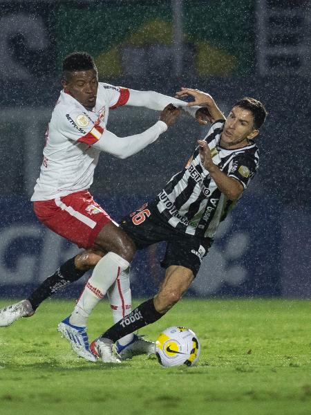 Atlético-MG e Bragantino empataram em 1 a 1, no primeiro turno do Brasileirão, em Bragança Paulista - Diogo Reis/AGIF