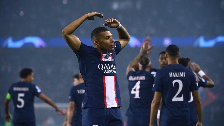 Mbappé comemora gol pelo PSG no duelo contra a Juventus pela Liga dos Campeões. 06/09/2022 - FRANCK FIFE/AFP