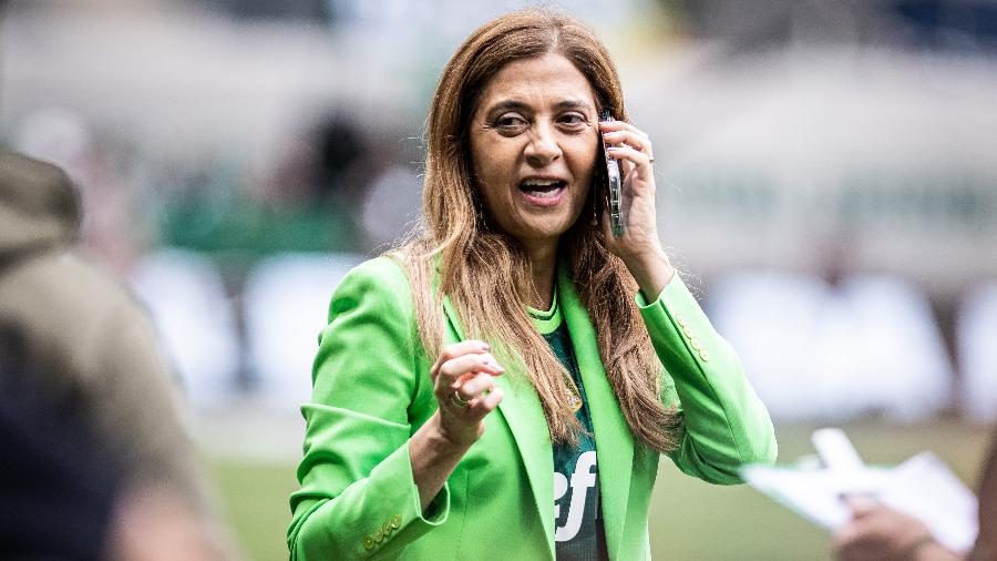 Leila Pereira, presidente do Palmeiras, tem sido criticada pela escassez de reforços