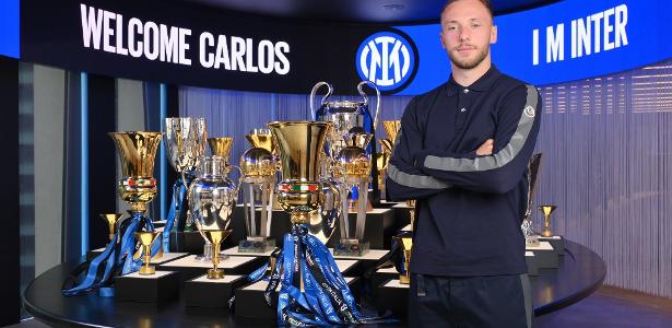 Corinthians recebe compensação pela transferência de ex-lateral para Inter de Milão.