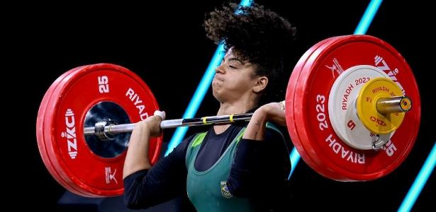 Laura Amaro foi quinta colocada no Mundial de levantamento de peso