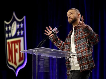 Justin Timberlake dá entrevista coletiva sobre sua apresentação no Super Bowl - Kevin Lamarque/Reuters