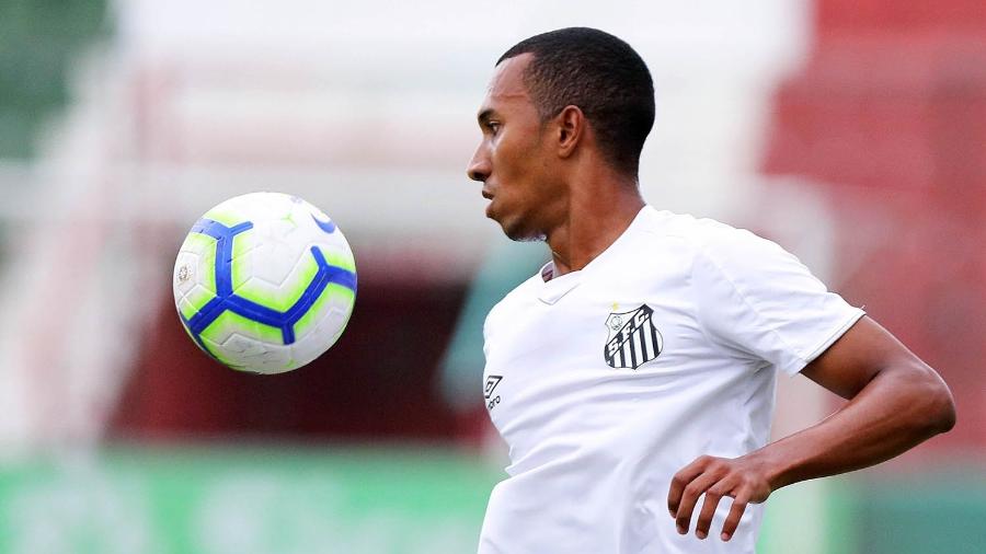 Lucas Braga em atuação pelo Santos B - Pedro Ernesto Guerra Azevedo/Santos FC