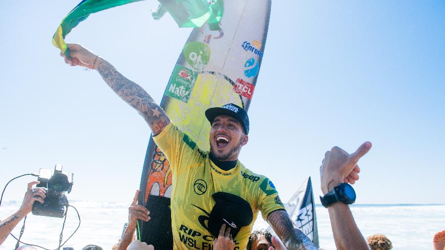 Gabriel Medina comemora terceiro título mundial de surfe  - Divulgação/WSL