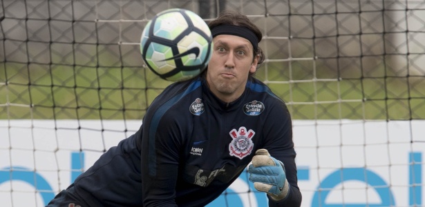 Vilson, igreja e noiva: Cássio descreve sua versão 2.0 que já atrai Tite