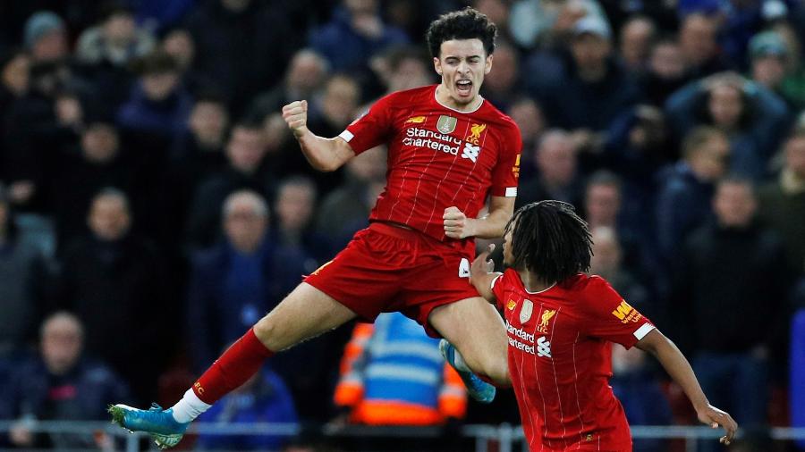 Curtis Jones marca golaço para o Liverpool em partida contra Everton - Yasser Larouci REUTERS/Phil Noble