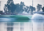 Quer surfar na piscina do Kelly Slater? Você vai poder! - reprodução / Corona