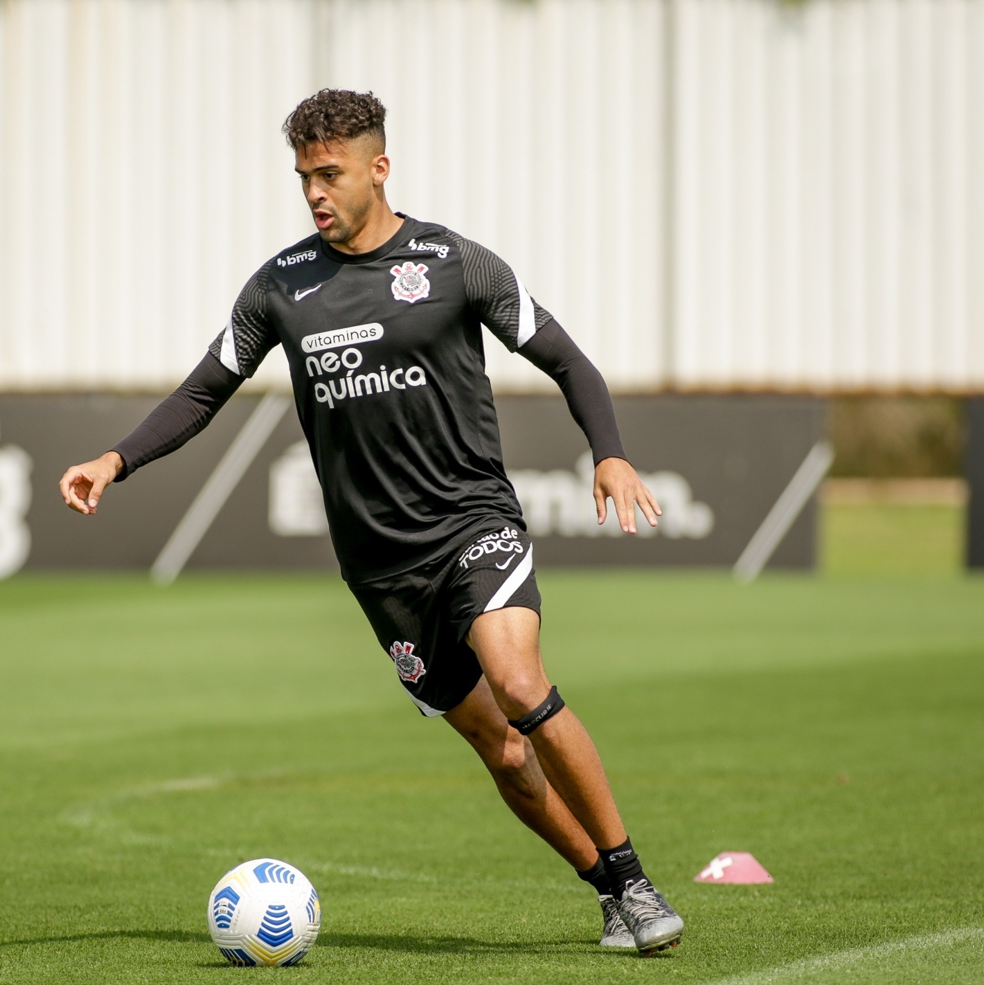 Topo 80+ imagem léo santos corinthians - br.thptnganamst.edu.vn