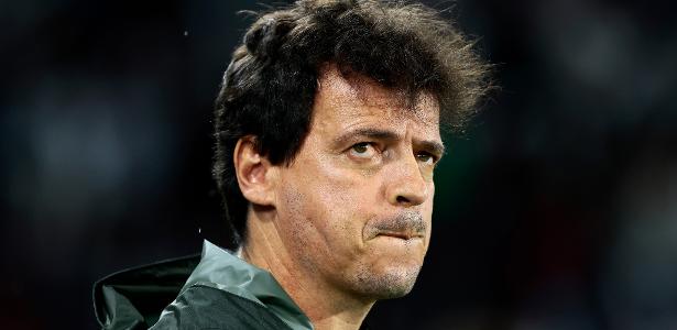 Diniz no Corinthians: análise de Marília Ruiz sobre técnico demitido pelo Flu.