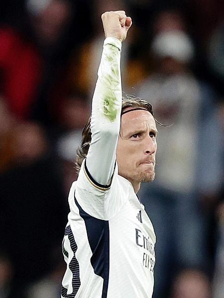 Modric, do Real Madrid, celebra gol contra o Sevilla pelo Campeonato Espanhol