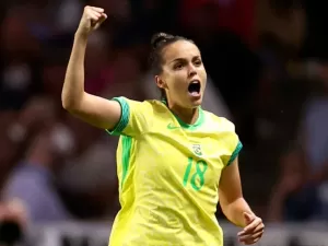 Gabi Portilho brinca após garantir o Brasil na semi de Paris-2024: 'zebras'