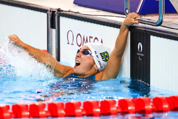 Mayara Petzold conquistou a medalha de bronze nos 50m borboleta S6 nas Paralimpíadas de Paris