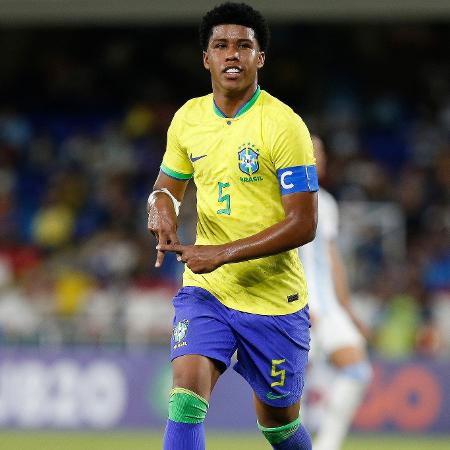 Andrey Santos comemora gol no Sul-Americano sub-20: experiência na base Andrey Santos comemora gol no Sul-Americano sub-20: experiência na base