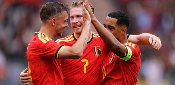 Bélgica goleia a Tunísia por 5 a 0 em último amistoso pré-Copa