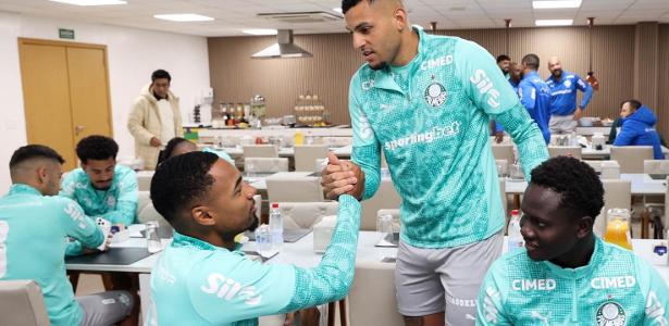 Palmeiras integra goleiro pegador de pênalti e negocia empréstimo de Aranha