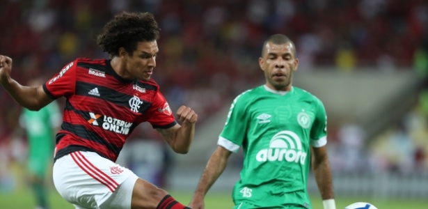 Arão fez boa partida pelo Flamengo contra a Chapecoense - Gilvan de Souza / Flamengo