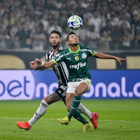 Palmeiras pode perder Rony e mais quatro jogadores para 2023 - Rádio Clube  do Pará