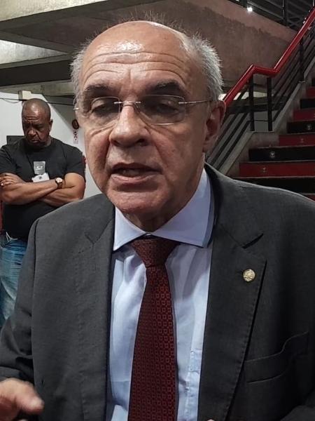 Eduardo Bandeira de Mello, ex-presidente do Flamengo, após reunião do Conselho Deliberativo