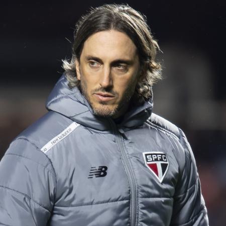 Luís Zubeldía, técnico do São Paulo, durante jogo contra o Vitória, pelo Brasileirão