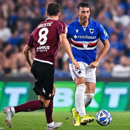 Sampdoria e Salernitana disputaram jogo pela repescagem da Serie B Italiana Sampdoria e Salernitana disputaram jogo pela repescagem da Serie B Italiana
