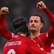 Liverpool goleia Frankfurt na Champions e interrompe série de derrotas