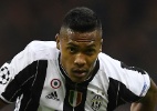 Elogiado no 1º tempo, Alex Sandro acaba como vilão da Juventus na decisão - Laurence Griffiths/Getty Images