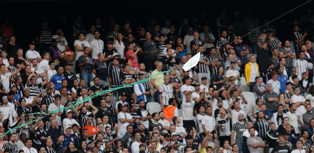 Pipa durante Corinthians x Palmeiras - Daniel Vorley/AGIF - Daniel Vorley/AGIF