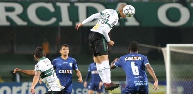 Londrina quebrou tabu de 24 anos e venceu duelo paranaense na B: crise no Coxa - Comunicação CFC