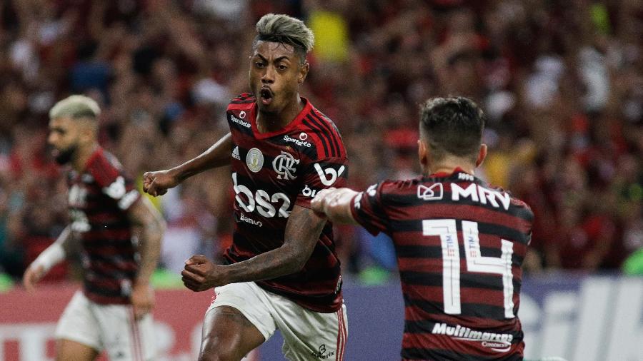 Bruno Henrique comemora gol do Flamengo contra o Vasco - RUDY TRINDADE/FRAMEPHOTO/ESTADÃO CONTEÚDO