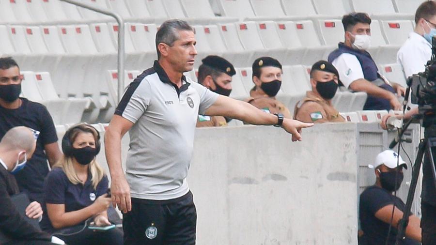 Jorginho deixou o Coritiba após derrota contra o Ceará - Gabriel Machado/AGIF