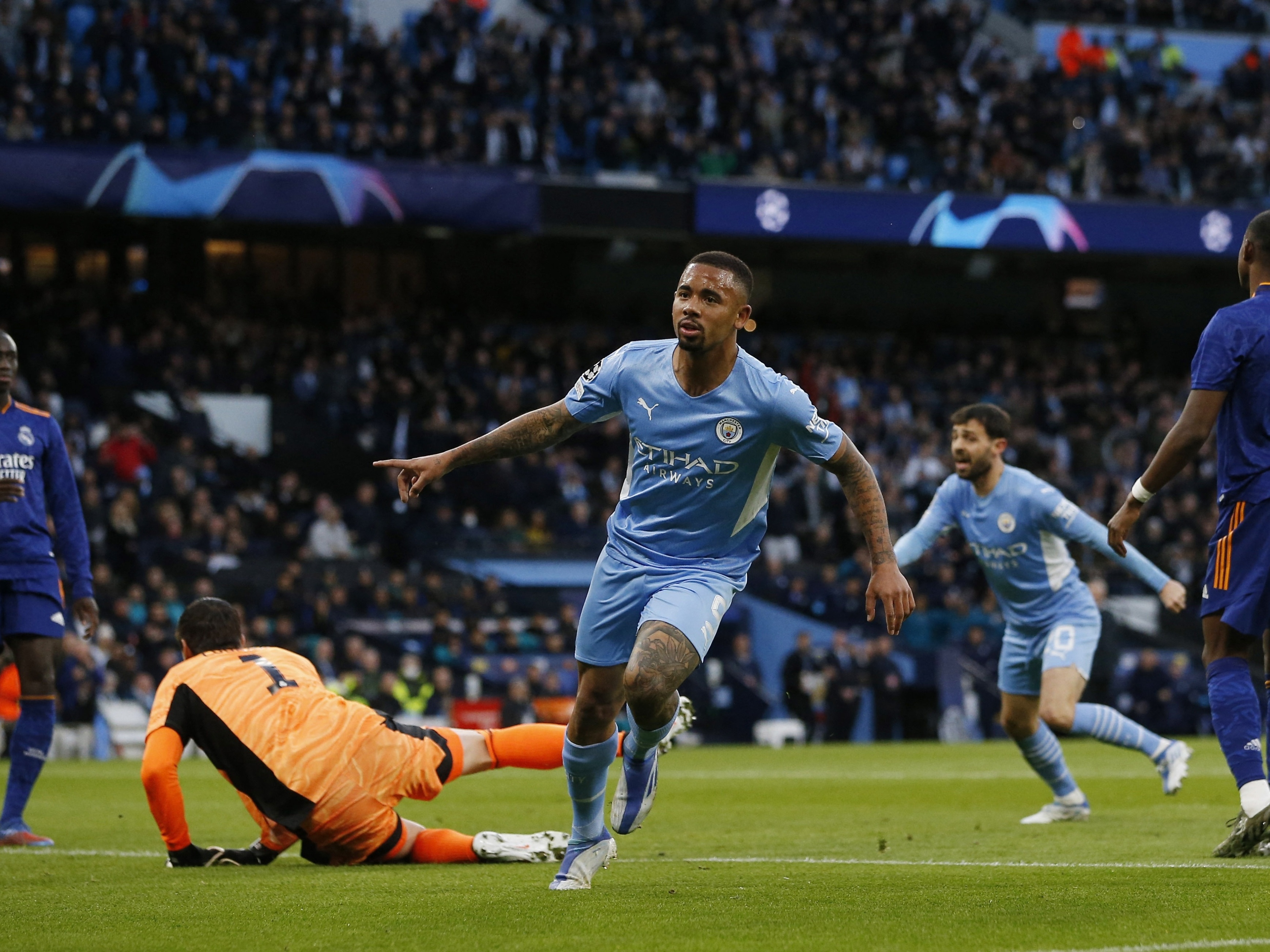 Com virada histórica, Real Madrid supera o City e vai à final da Liga dos  Campeões