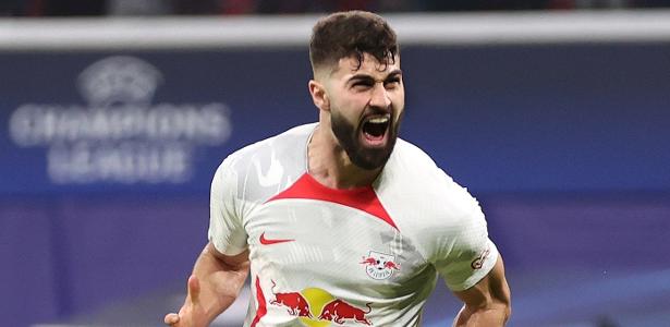 CITY deixa vitória escapar no fim empata com o LEIPZIG na CHAMPIONS