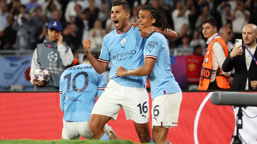Rodri, do Manchester City, comemora gol contra a Inter de Milão pela Liga dos Campeões - Catherine Ivill/Getty Images