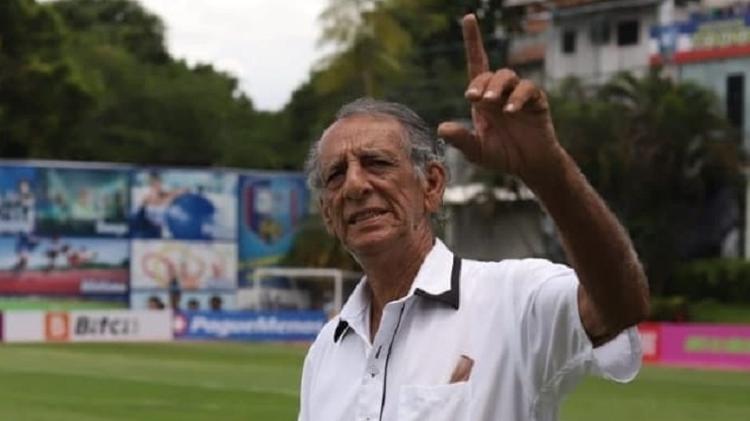 Aderbal Lana, técnico de futebol