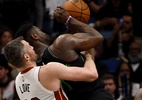 Briga generalizada na NBA termina com quatro jogadores expulsos; assista
