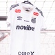 Santos se antecipa e abre negocia&ccedil;&atilde;o para renova&ccedil;&atilde;o de contrato com a Umbro