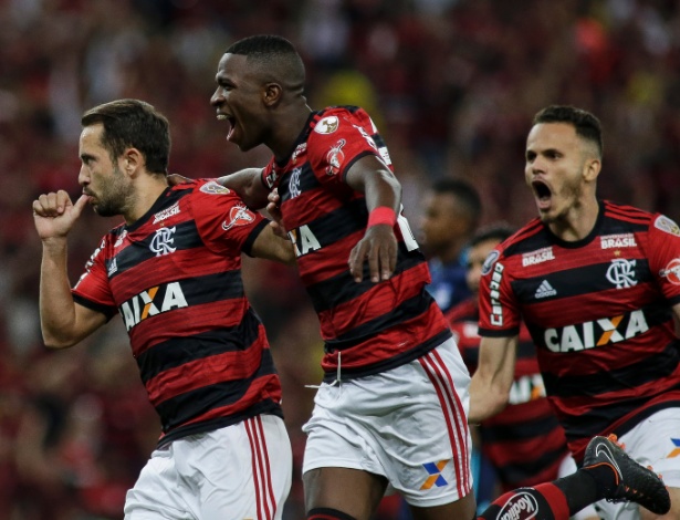 Everton Ribeiro foi o nome do Flamengo na importante classificação da Libertadores - Luciano Belford/AGIF
