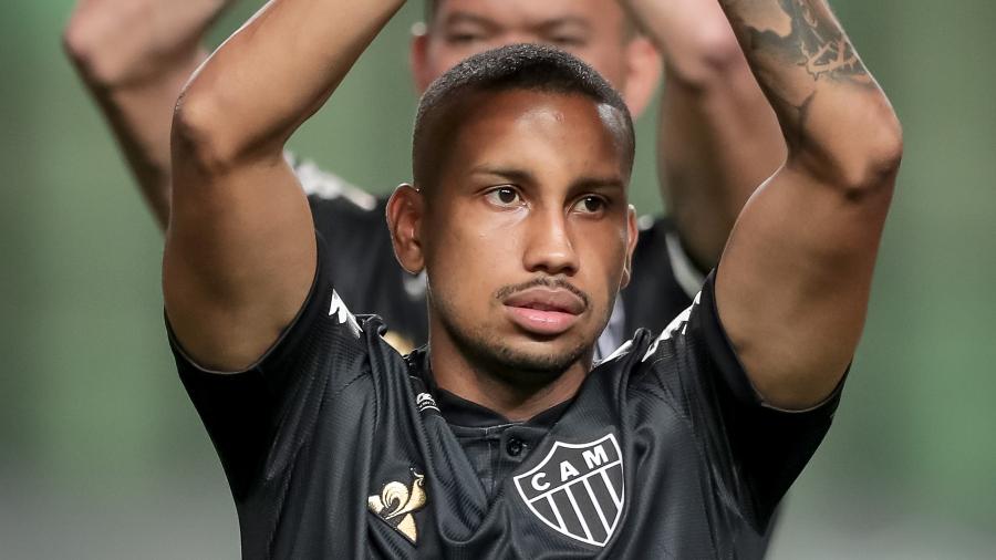 Jair, volante do Atlético-MG, voltou à condição de primeiro volante sob a batuta de Rafael Dudamel - Bruno Cantini/Divulgação/Atlético-MG