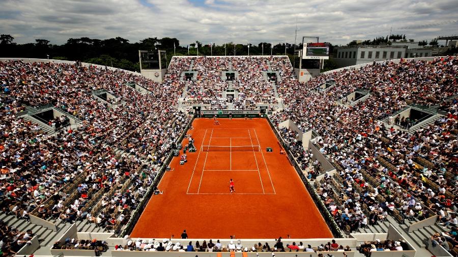 Imagem aérea de partida no torneio Roland Garros 2019 - Adam Pretty/Getty Images