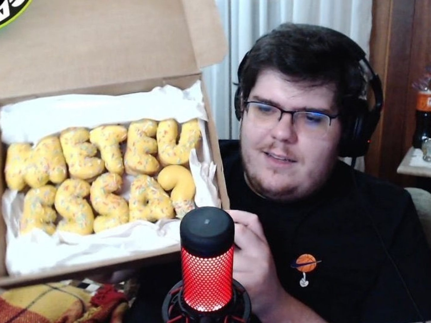 Uma pizza para Casimiro: uma ideia para tentar entender o fenômeno do streamer