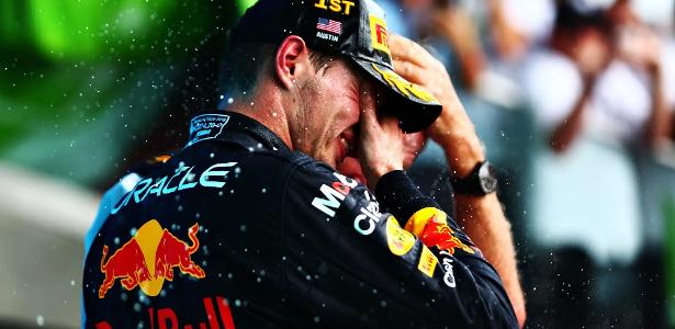 Max Verstappen no pódio em Austin: lágrimas de reconhecimento