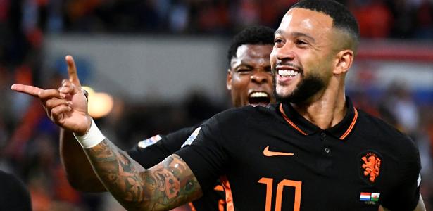 Salário de Depay no Corinthians pode atingir R$4 milhões com patrocinador.