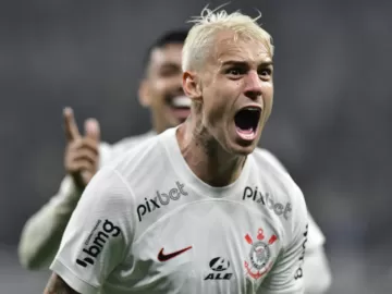 Corinthians avalia pedir Róger Guedes para patrocinador em 2025