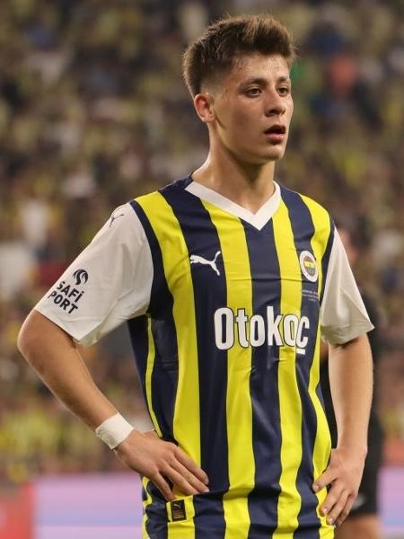 Arda Güler, jogador do Fenerbahçe e da seleção turca - Seskim Photo/MB Media/Getty Images