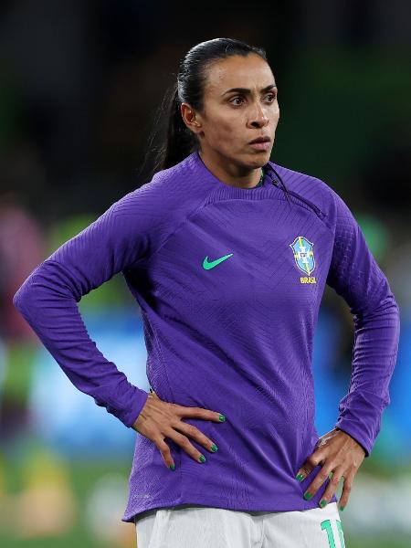 Marta, da seleção brasileira, em aquecimento antes do jogo contra a Jamaica pela Copa do Mundo feminina