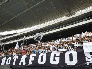 Botafogo sai à frente do Atlético-MG na venda de ingressos da Libertadores