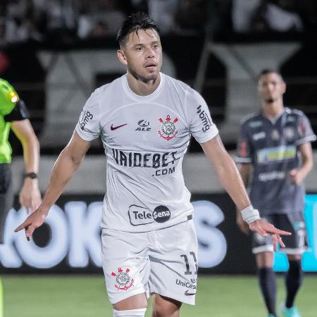 Romero, do Corinthians, pode perder espaço entre os titulares de António Oliveira