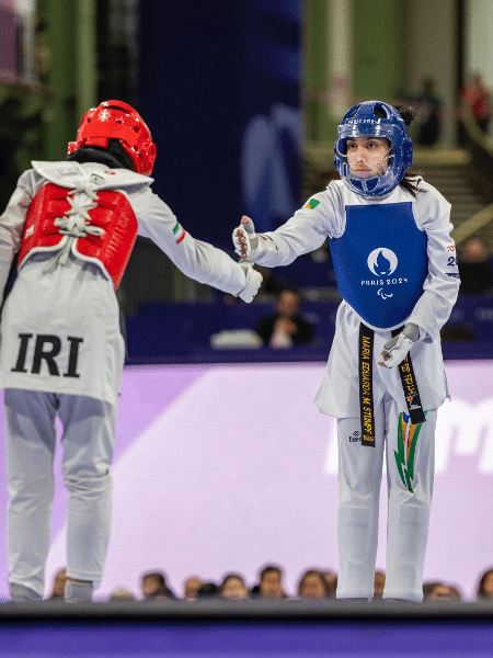 Maria Eduarda Stumpf perde estreia e vai para a repescagem do para-taekwondo